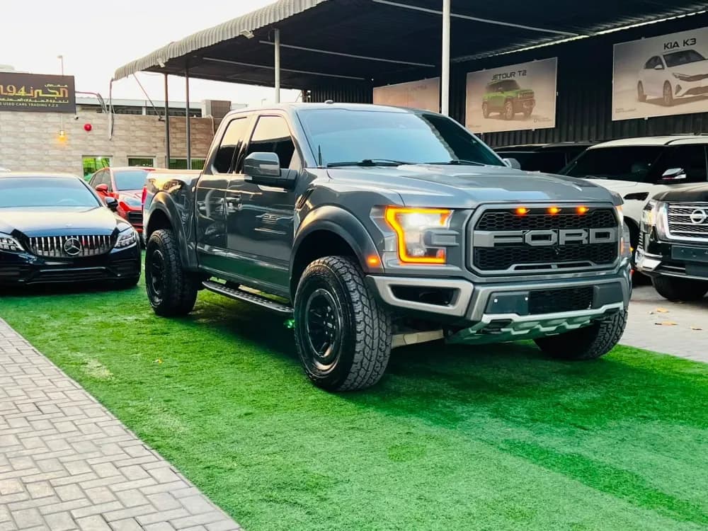 Used Ford F-150 5.0L Super Cab XLT 2017