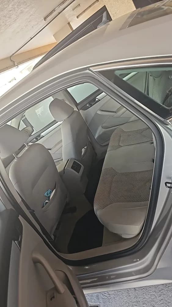 Used Volkswagen Passat 2.5L SE 2014