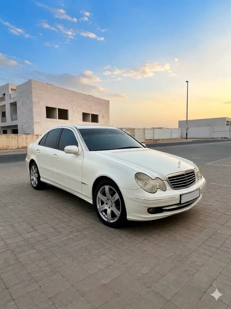 Used Mercedes-Benz E-Class 2009