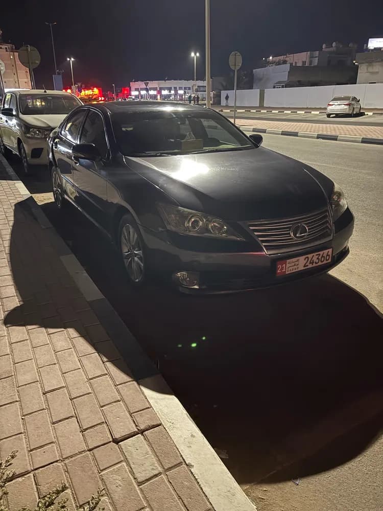 Used Lexus ES 350 4 door 3.5L 2011