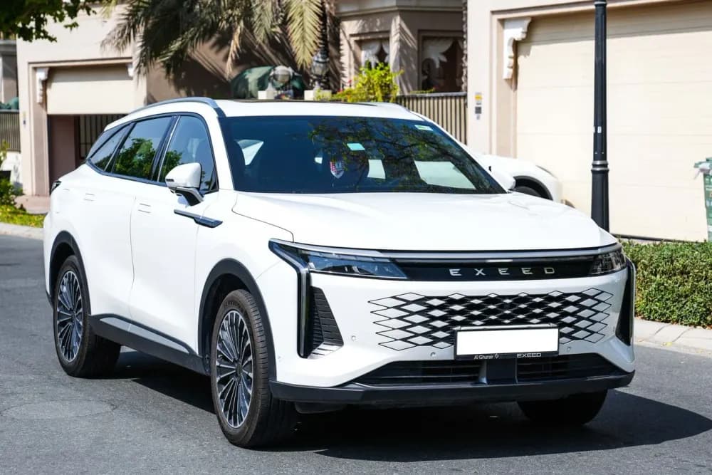 إكسيد أر إكس 2-0t-luxury-awd 2026 مستعملة