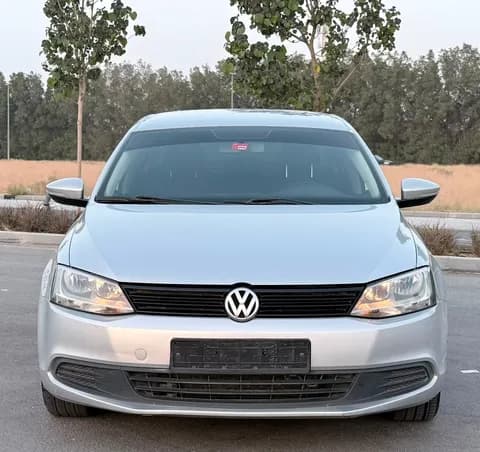 فولكس فاجن جتا 1.6 Sedan 2014 مستعملة فولكس فاجن جتا 1.6 Sedan 2014 مستعملة used_cars.forSale
