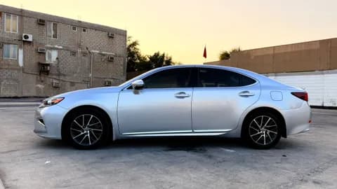 Used Lexus ES 350 4 door 3.5L 2018 Used Lexus ES 350 4 door 3.5L 2018 used_cars.forSale