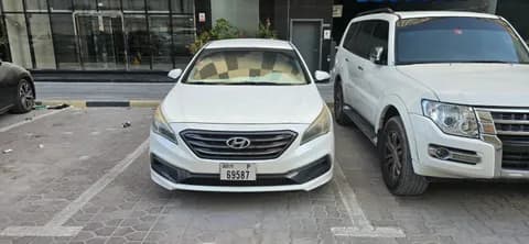 Used Hyundai Sonata 2.4L Mid 2015 Used Hyundai Sonata 2.4L Mid 2015 used_cars.forSale