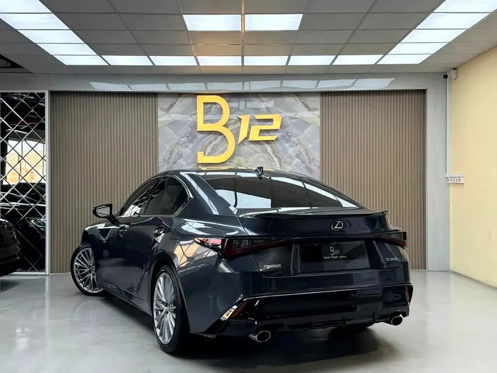 Used Lexus IS 300 2025