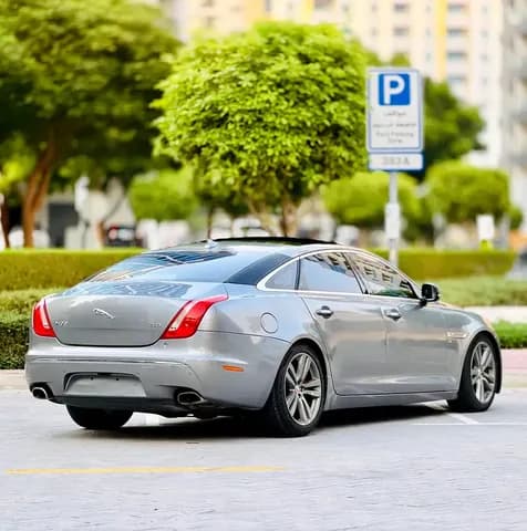 Used Jaguar XJ 2.0T Luxury LWB 2014 Used Jaguar XJ 2.0T Luxury LWB 2014 used_cars.forSale