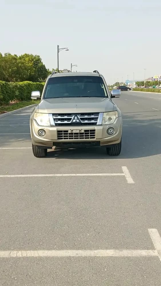Used Mitsubishi Pajero GLS V6 2012