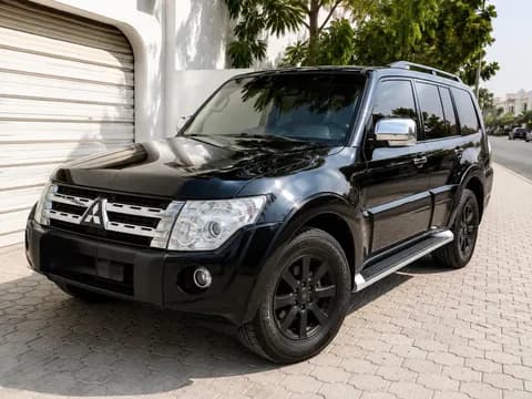 ميتسوبيشي باجيرو 3.5L 5 Door Basic 2013 مستعملة ميتسوبيشي باجيرو 3.5L 5 Door Basic 2013 مستعملة used_cars.forSale