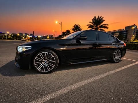 بي إم دبليو الفئة الخامسة - سيدان 530i 2018 مستعملة بي إم دبليو الفئة الخامسة - سيدان 530i 2018 مستعملة used_cars.forSale